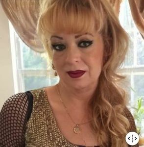 Meet your Posher, Luz mary